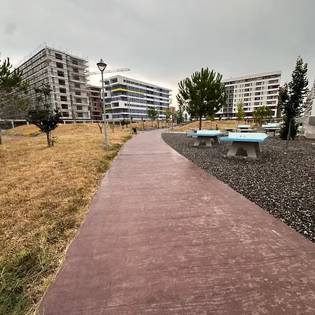 Bratti's Near Center And Mother Teresa Airport Appartement Tirana