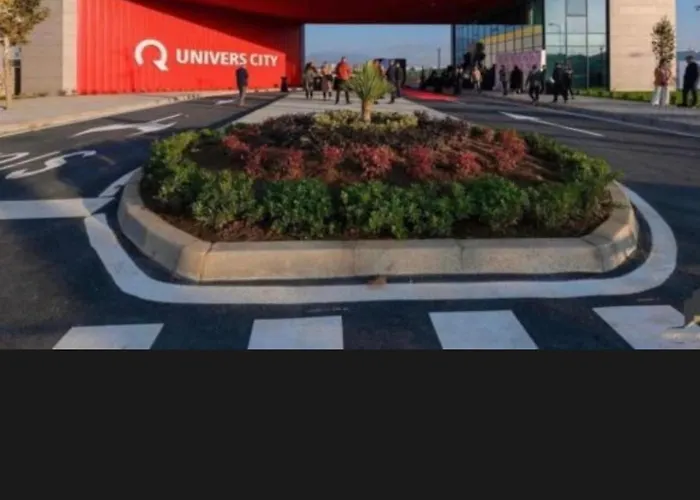 Tirana, Beautifull Near Mother Teresa Int Airport Apartament