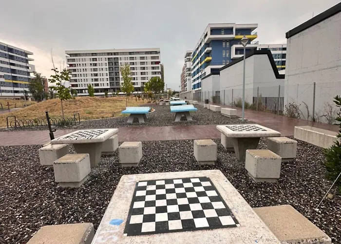 Tirana, Beautifull Near Mother Teresa Int Airport